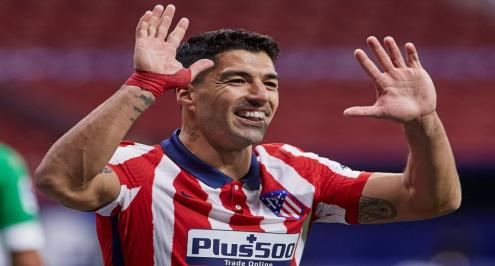 تقرير.. سواريز يواصل التألق وتسجيل الأهداف مع أتلتيكو مدريد